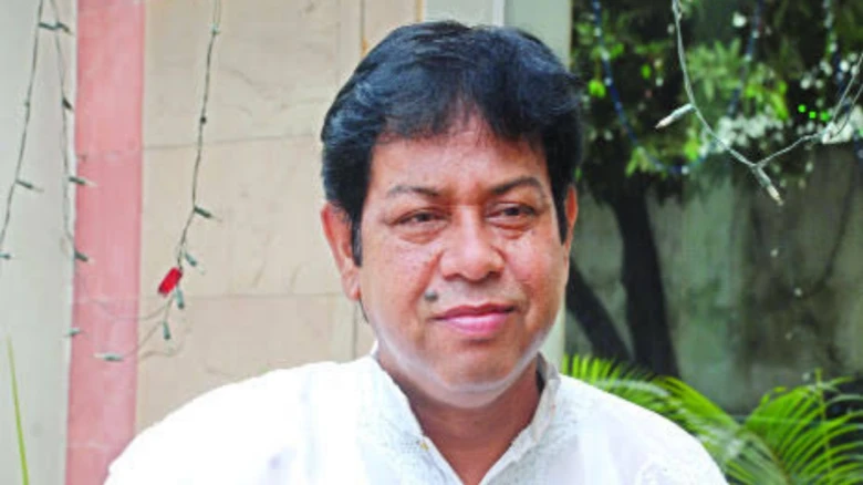 দর্শকদের ভালোবাসায় ভাসছেন নাদের চৌধুরী, ‘এটা আমাদে...