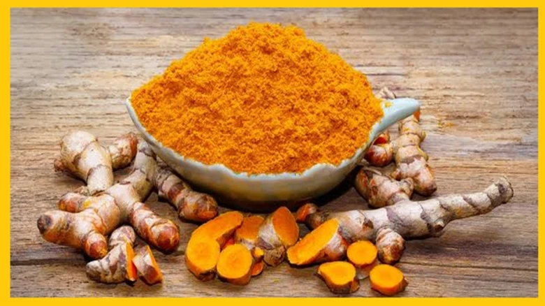 কাঁচা হলুদ খাওয়ার উপকারিতা কতটা? জেনে নিন বৈজ্ঞানিক তথ্য ও সতর্কতা